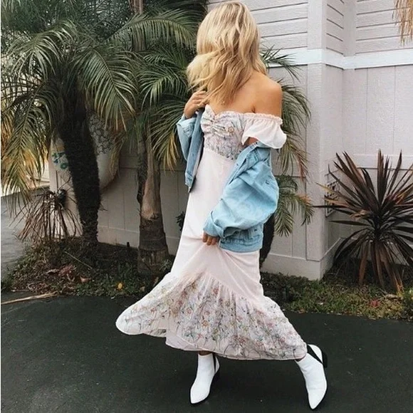 Astr | Dresses | Astr The Label Angelina Dress Size M | Poshmark